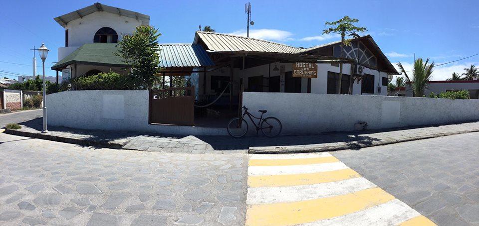 Las Gardenias Hotel Puerto Villamil Exterior photo